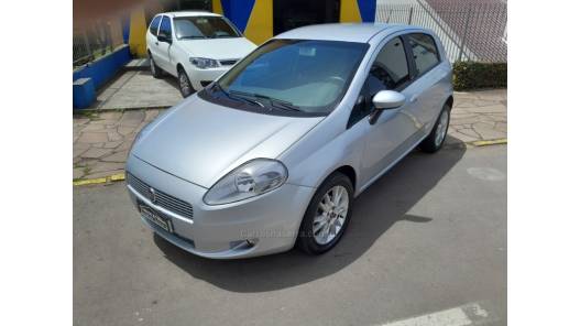 FIAT - PUNTO - 2010/2011 - Prata - R$ 34.990,00