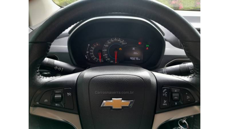 CHEVROLET - SPIN - 2019/2019 - Prata - R$ 62.900,00