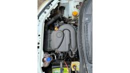 FIAT - UNO - 2013/2014 - Branca - R$ 31.000,00