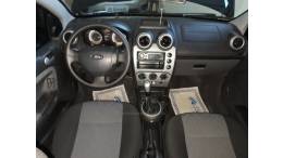 FORD - FIESTA - 2013/2014 - Preta - R$ 37.500,00