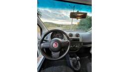 FIAT - UNO - 2013/2014 - Branca - R$ 31.000,00