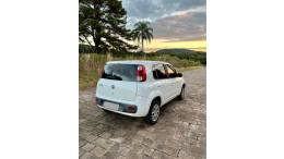 FIAT - UNO - 2013/2014 - Branca - R$ 31.000,00