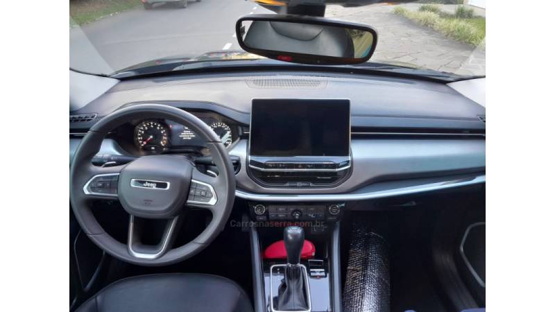 JEEP - COMPASS - 2022/2022 - Preta - R$ 125.000,00