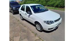 FIAT - PALIO - 2015/2016 - Branca - R$ 33.500,00
