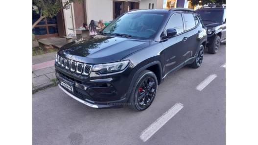 JEEP - COMPASS - 2022/2022 - Preta - R$ 125.000,00