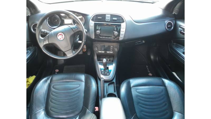 FIAT - BRAVO - 2015/2016 - Branca - R$ 54.900,00