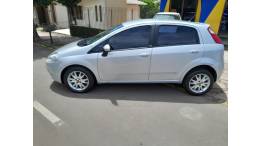 FIAT - PUNTO - 2010/2011 - Prata - R$ 34.990,00
