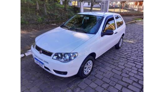FIAT - PALIO - 2015/2016 - Branca - R$ 28.500,00