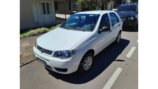 FIAT - PALIO - 2015/2016 - Branca - R$ 33.500,00