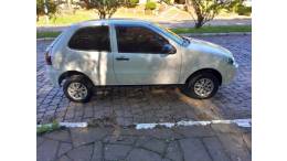 FIAT - PALIO - 2015/2016 - Branca - R$ 28.500,00