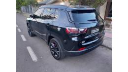 JEEP - COMPASS - 2022/2022 - Preta - R$ 125.000,00